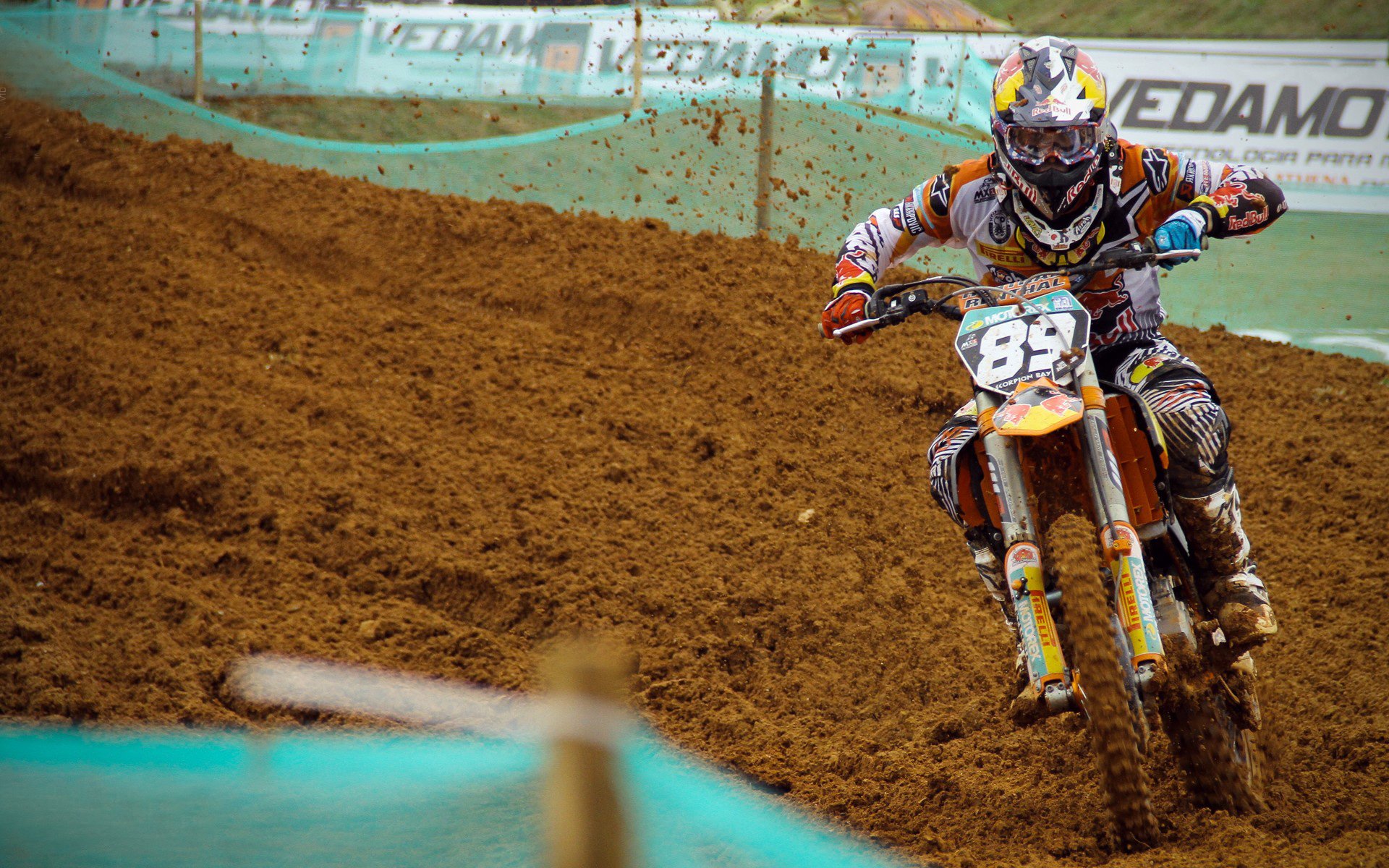 王宗源决赛发挥稳定赢得掌声，王宗源领奖